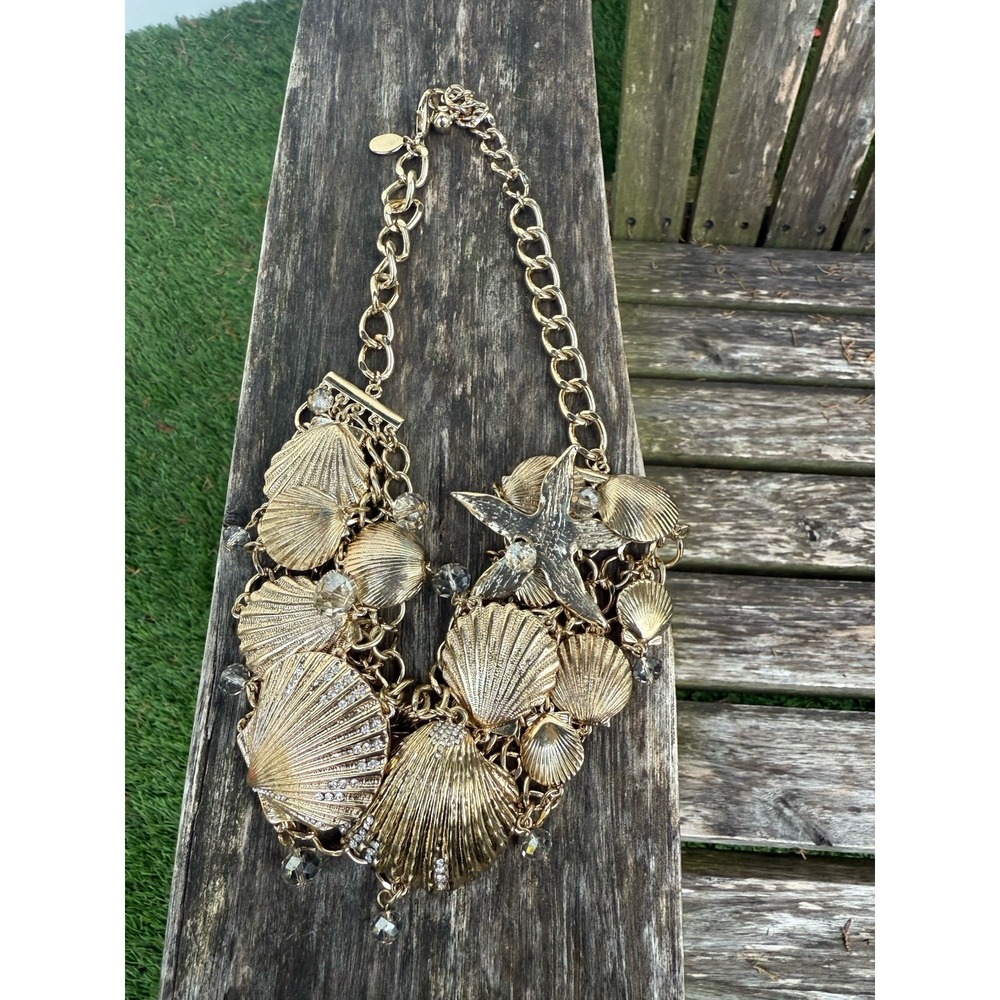 Tommy Bahama Necklace Gold Multi Shell Cluster Rhinestones Chunky Star Beach